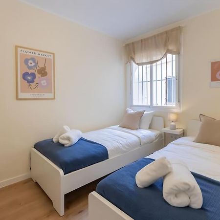 Downtown Flat With 46 Sqm Private Rooftop Terrace Malaga Luaran gambar