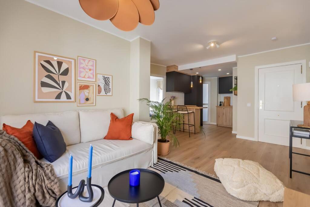 Downtown Flat With 46 Sqm Private Rooftop Terrace Malaga Luaran gambar