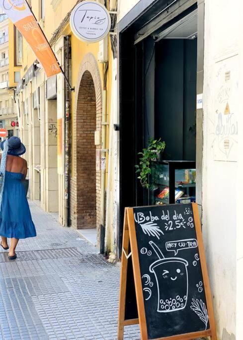Downtown Flat With 46 Sqm Private Rooftop Terrace Malaga Luaran gambar